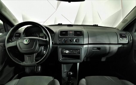 Skoda Fabia II, 2012 год, 595 000 рублей, 13 фотография