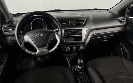 KIA Rio III рестайлинг, 2015 год, 785 200 рублей, 6 фотография