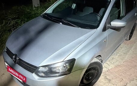 Volkswagen Polo VI (EU Market), 2012 год, 680 000 рублей, 2 фотография