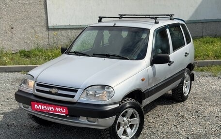 Chevrolet Niva I рестайлинг, 2007 год, 265 000 рублей, 2 фотография
