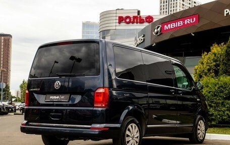 Volkswagen Caravelle T6 рестайлинг, 2019 год, 2 578 000 рублей, 4 фотография