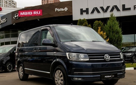 Volkswagen Caravelle T6 рестайлинг, 2019 год, 2 578 000 рублей, 2 фотография