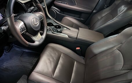 Lexus RX IV рестайлинг, 2016 год, 3 249 000 рублей, 13 фотография