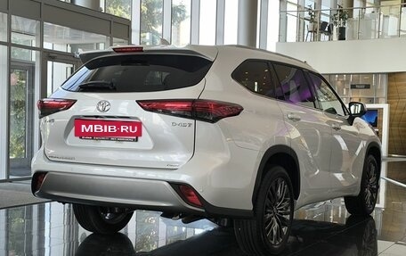 Toyota Highlander, 2026 год, 5 490 000 рублей, 4 фотография