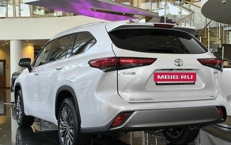 Toyota Highlander, 2026 год, 5 490 000 рублей, 6 фотография
