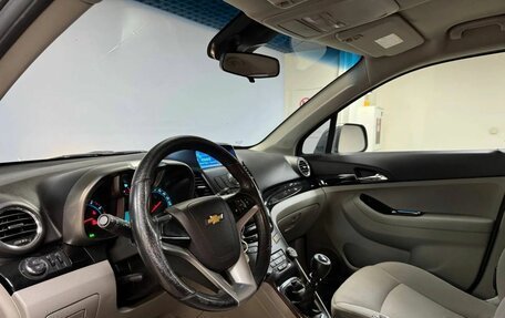Chevrolet Orlando I, 2012 год, 1 150 000 рублей, 10 фотография