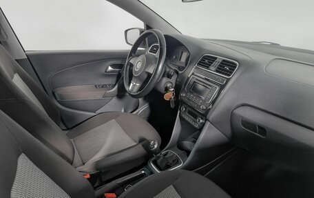 Volkswagen Polo VI (EU Market), 2014 год, 730 000 рублей, 10 фотография