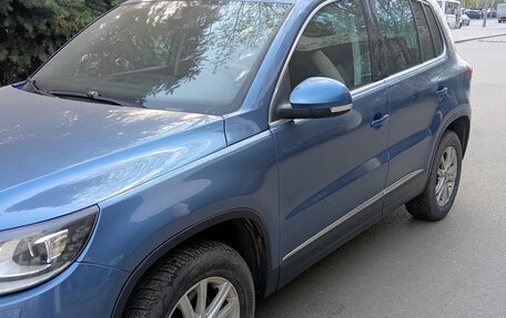 Volkswagen Tiguan I, 2013 год, 1 000 000 рублей, 5 фотография