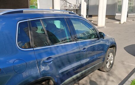 Volkswagen Tiguan I, 2013 год, 1 000 000 рублей, 3 фотография