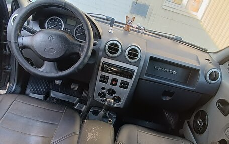 Renault Logan I, 2006 год, 150 000 рублей, 5 фотография