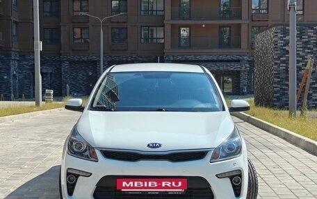 KIA Rio IV, 2019 год, 1 300 000 рублей, 2 фотография