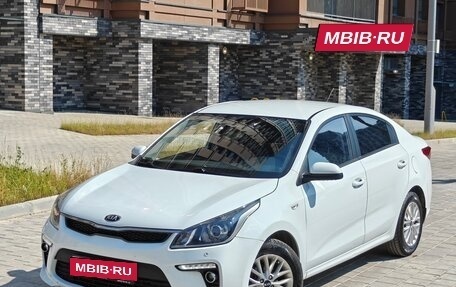 KIA Rio IV, 2019 год, 1 300 000 рублей, 3 фотография