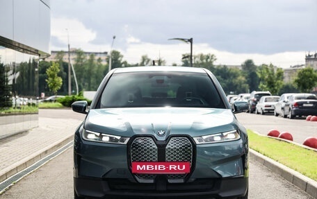 BMW iX, 2021 год, 5 899 000 рублей, 4 фотография