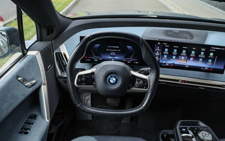 BMW iX, 2021 год, 5 899 000 рублей, 15 фотография