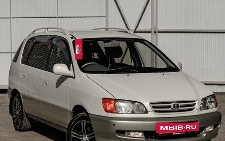Toyota Ipsum II, 1998 год, 590 000 рублей, 5 фотография