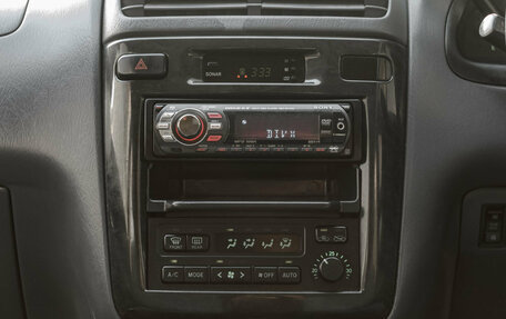 Toyota Ipsum II, 1998 год, 590 000 рублей, 13 фотография