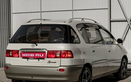 Toyota Ipsum II, 1998 год, 590 000 рублей, 8 фотография