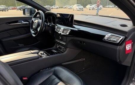 Mercedes-Benz CLS, 2015 год, 3 200 000 рублей, 11 фотография