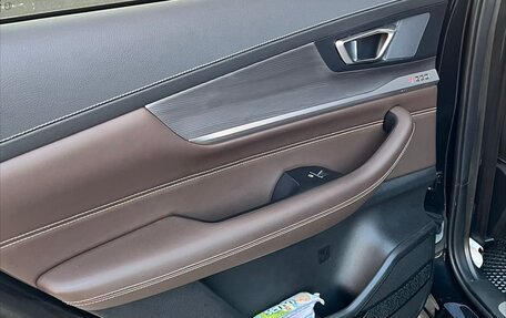 Chery Tiggo 8 Pro, 2021 год, 1 800 000 рублей, 10 фотография