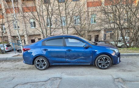 KIA Rio IV, 2021 год, 1 700 000 рублей, 3 фотография