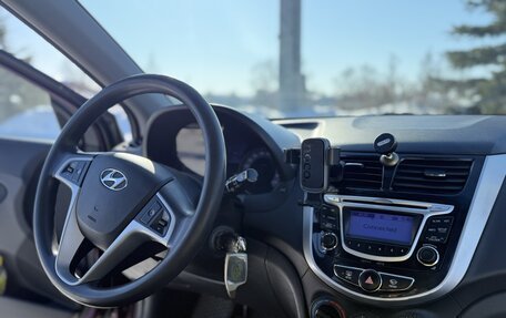 Hyundai Solaris II рестайлинг, 2013 год, 700 000 рублей, 9 фотография