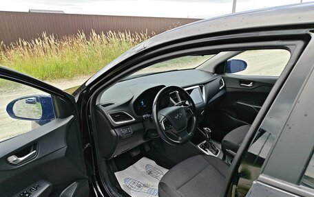 Hyundai Solaris II рестайлинг, 2017 год, 1 060 000 рублей, 6 фотография