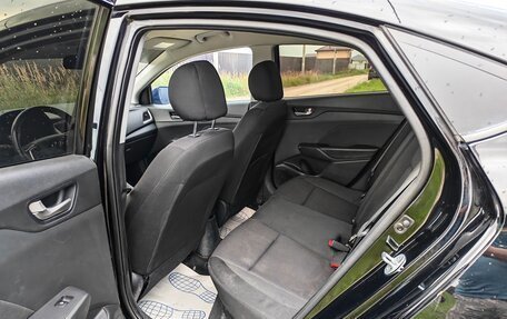 Hyundai Solaris II рестайлинг, 2017 год, 1 060 000 рублей, 9 фотография