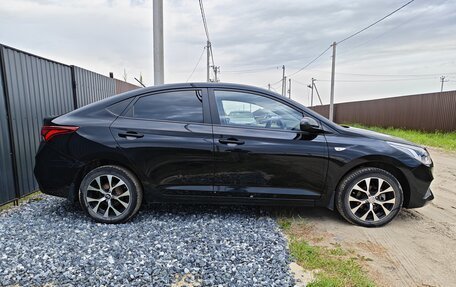Hyundai Solaris II рестайлинг, 2017 год, 1 060 000 рублей, 5 фотография