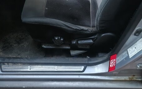 Mitsubishi Outlander III рестайлинг 3, 2004 год, 410 000 рублей, 5 фотография