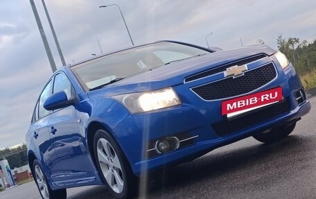 Chevrolet Cruze II, 2011 год, 685 000 рублей, 2 фотография