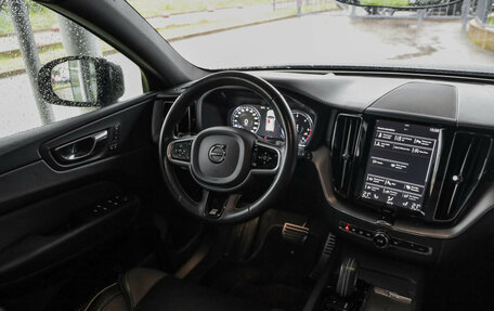 Volvo XC60 II, 2019 год, 3 599 000 рублей, 11 фотография
