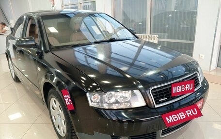 Audi A4, 2003 год, 489 316 рублей, 2 фотография