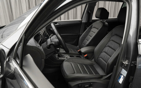 Volkswagen Tiguan II, 2021 год, 3 440 000 рублей, 9 фотография