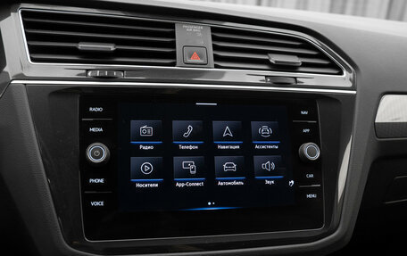 Volkswagen Tiguan II, 2021 год, 3 440 000 рублей, 17 фотография