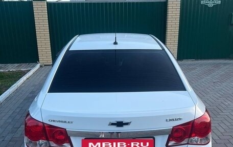 Chevrolet Cruze II, 2014 год, 730 000 рублей, 8 фотография