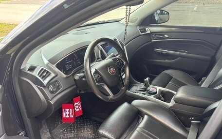 Cadillac SRX II рестайлинг, 2013 год, 1 700 000 рублей, 5 фотография
