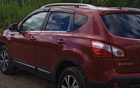 Nissan Qashqai, 2010 год, 1 000 000 рублей, 2 фотография