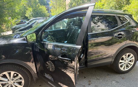 Nissan Qashqai, 2016 год, 1 627 000 рублей, 2 фотография