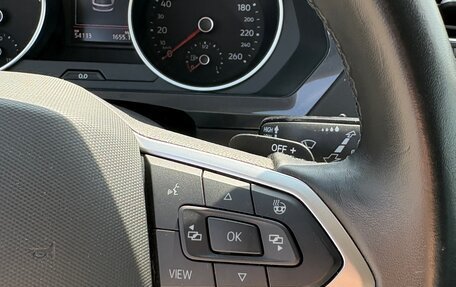 Volkswagen Tiguan II, 2021 год, 2 450 000 рублей, 12 фотография