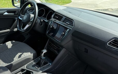 Volkswagen Tiguan II, 2021 год, 2 450 000 рублей, 8 фотография