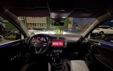 Volkswagen Tiguan II, 2021 год, 2 450 000 рублей, 30 фотография