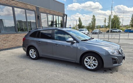 Chevrolet Cruze II, 2013 год, 930 000 рублей, 2 фотография