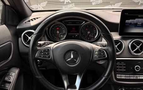 Mercedes-Benz GLA, 2019 год, 2 355 000 рублей, 16 фотография