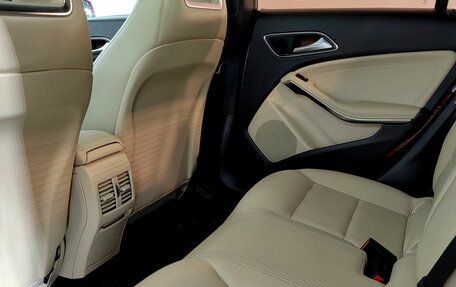 Mercedes-Benz CLA, 2013 год, 1 370 000 рублей, 16 фотография