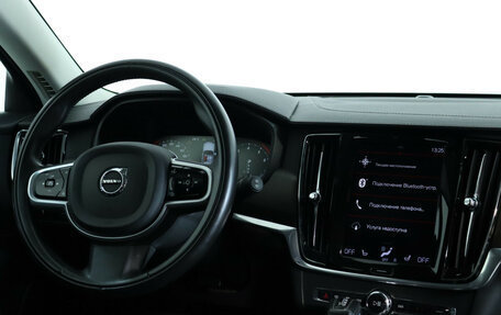 Volvo V90 Cross Country I рестайлинг, 2019 год, 3 490 000 рублей, 13 фотография
