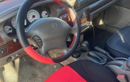Dodge Stratus II, 2001 год, 130 000 рублей, 5 фотография