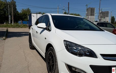 Opel Astra J, 2013 год, 750 000 рублей, 8 фотография
