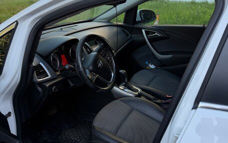 Opel Astra J, 2013 год, 750 000 рублей, 16 фотография