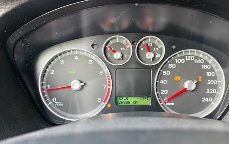 Ford Focus II рестайлинг, 2006 год, 450 000 рублей, 12 фотография