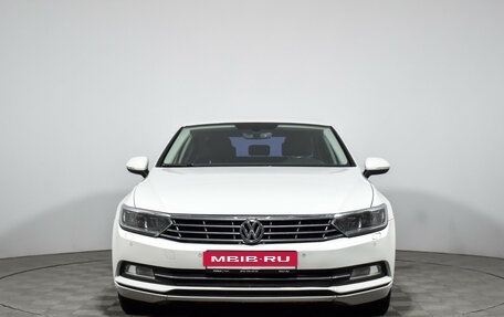 Volkswagen Passat B8 рестайлинг, 2015 год, 1 549 000 рублей, 2 фотография